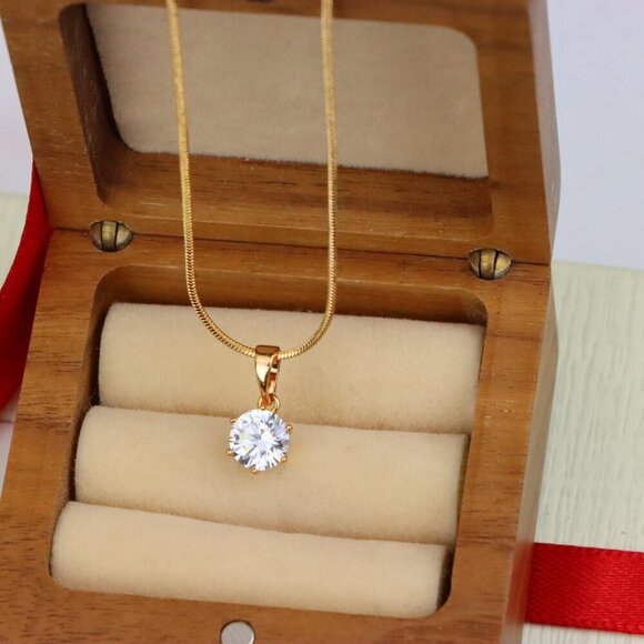 "Sparkling White Solitaire Pendant in Gold – Radiant Charm, XPPT1640 - Picture 8 of 13